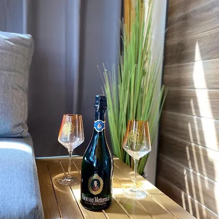 Camping Mobile Homes Malu Biograd Na Moru