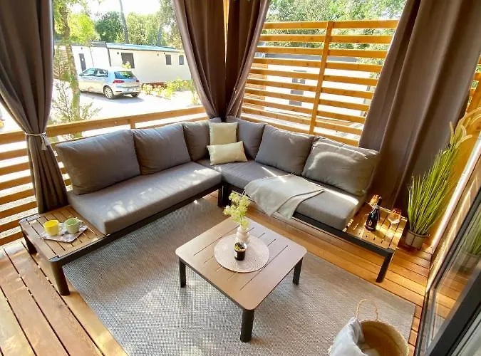 Mobile Homes Malu אתר קמפינג