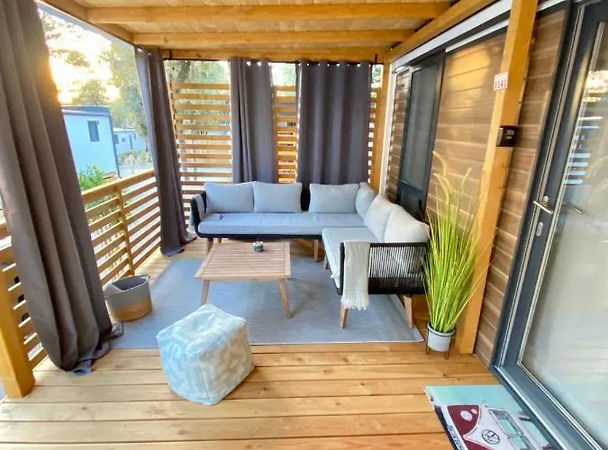 Mobile Homes Malu 4*