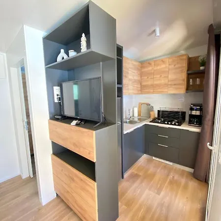 Κάμπινγκ Mobile Homes Malu