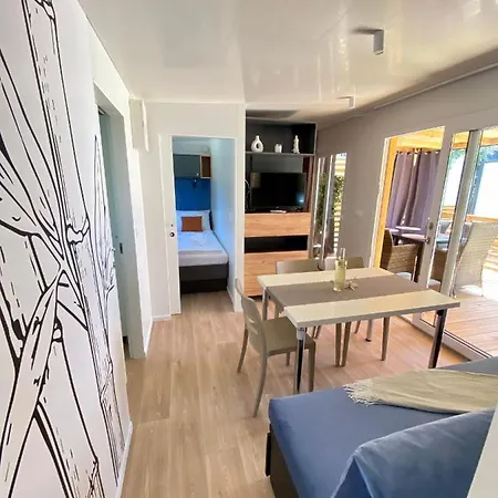 Mobile Homes Malu Biograd Na Moru