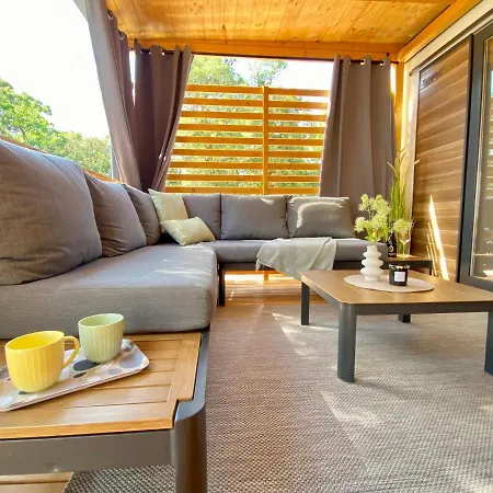 Mobile Homes Malu 비오그라드나모루