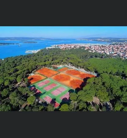 Mobile Homes Malu Camping Biograd Na Moru