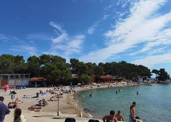 Campsite Mobile Homes Malu