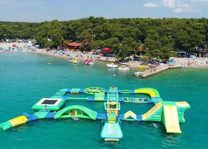Camping Mobile Homes Malu 4*