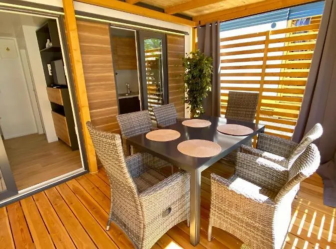 Camping Mobile Homes Malu